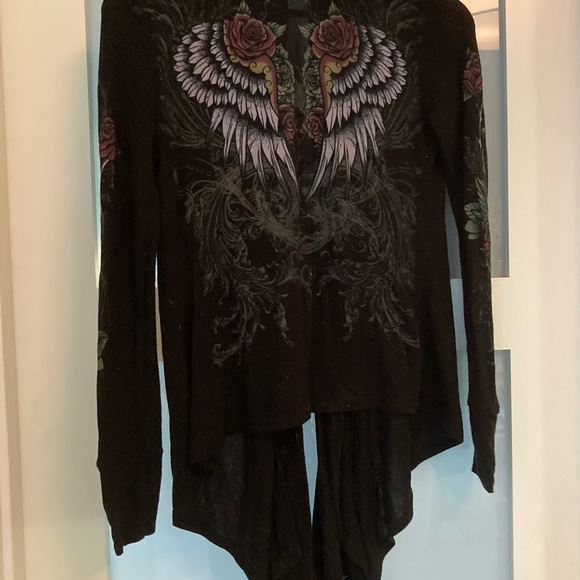 Black Graphic Tee with Wing and Rose Design - Picture 2 of 4